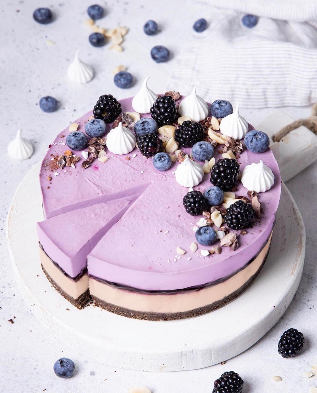 Vegan Peanut Butter Blackberry Raw Cheesecake