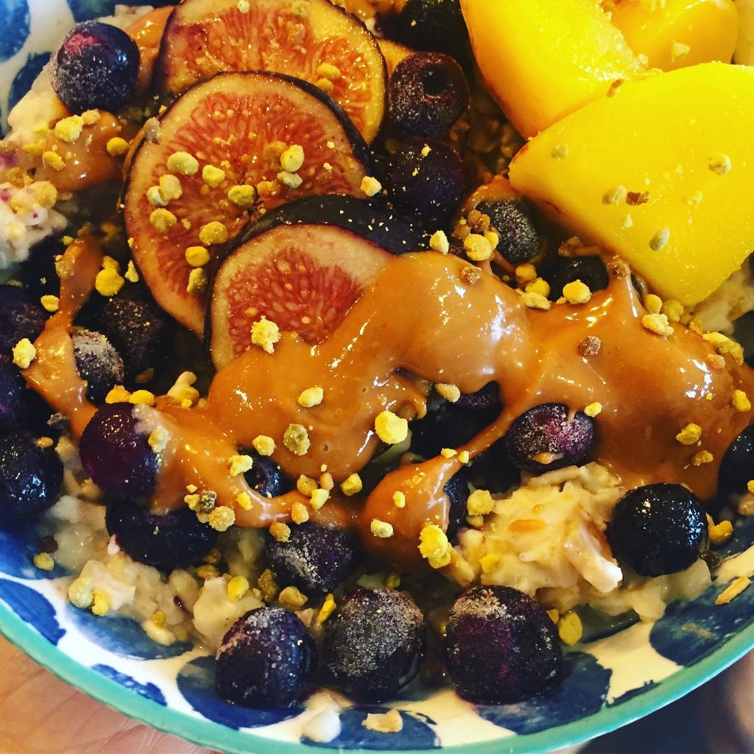 Best Overnight Cauliflower Oats with Salted Date
