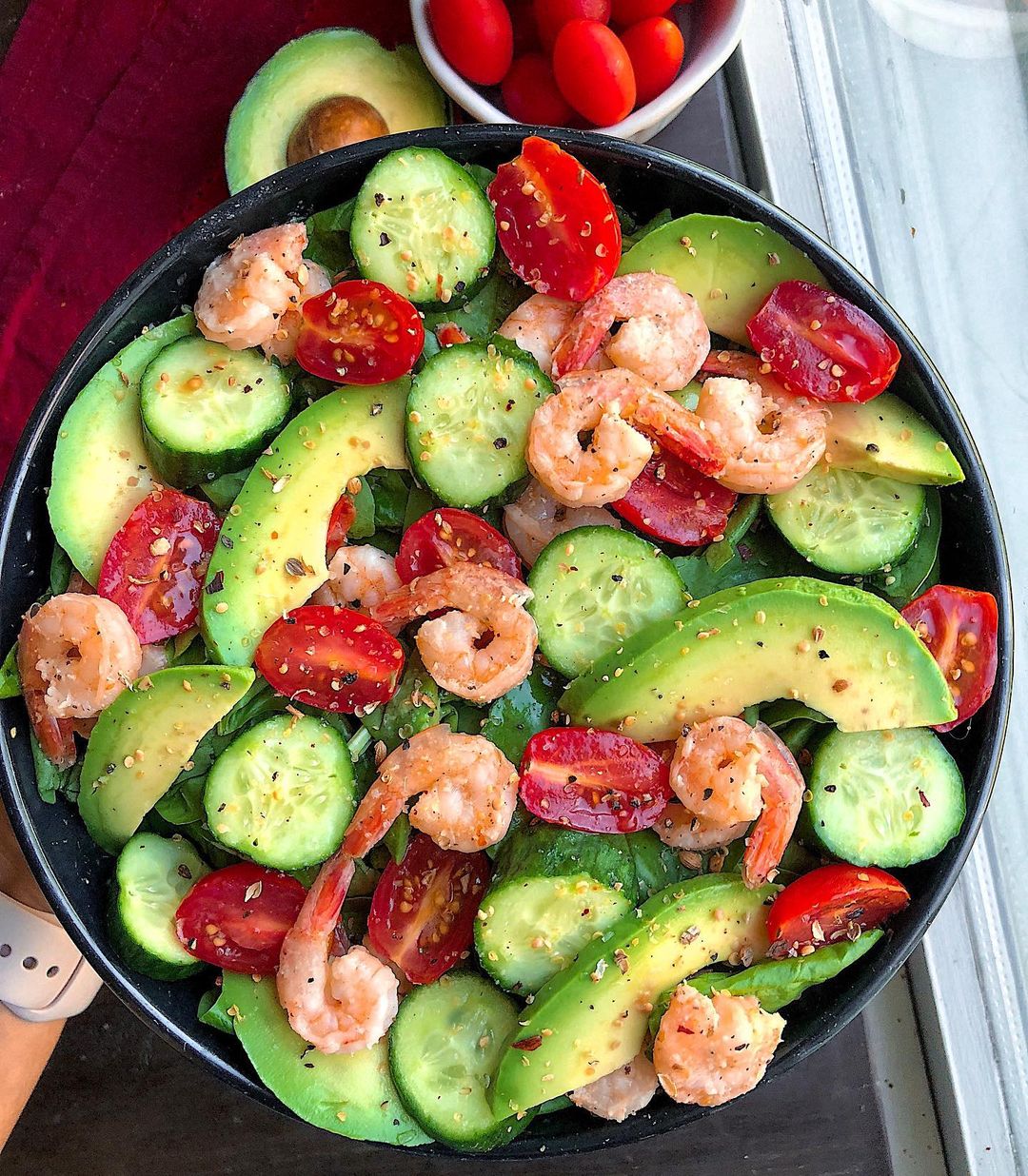 Lemon Garlic Shrimp Salad
