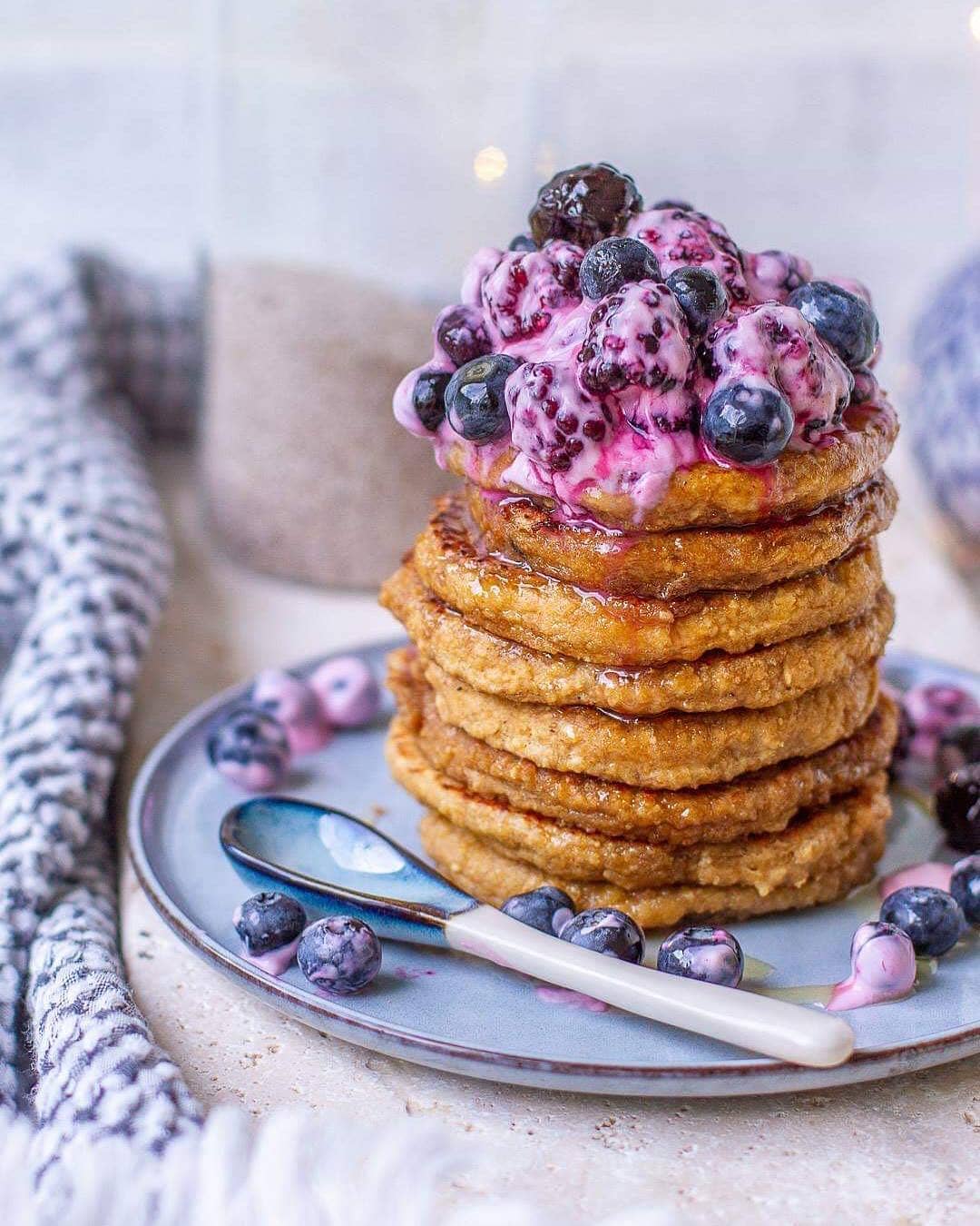 Easy Vegan Banana Pancakes