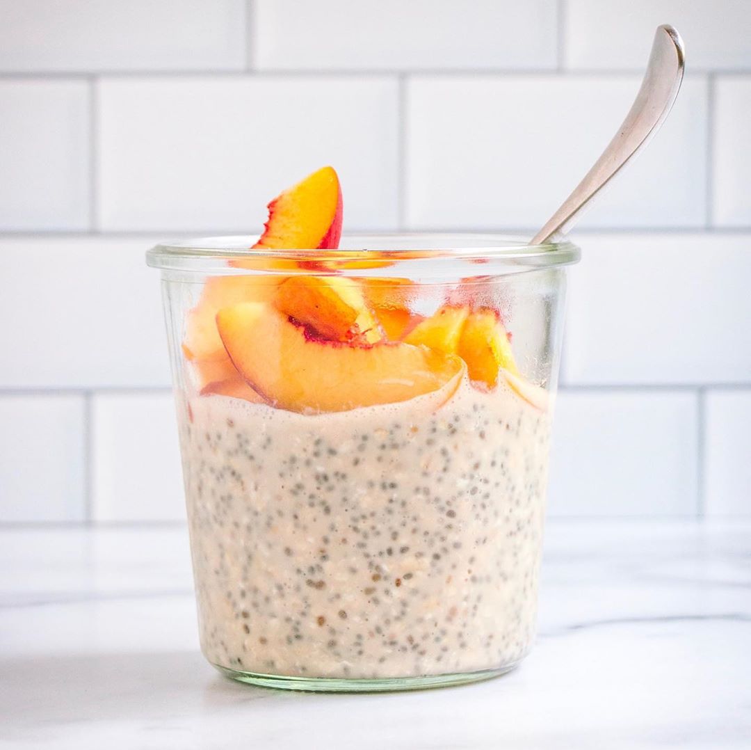 Peaches and Cream Overnight Oats