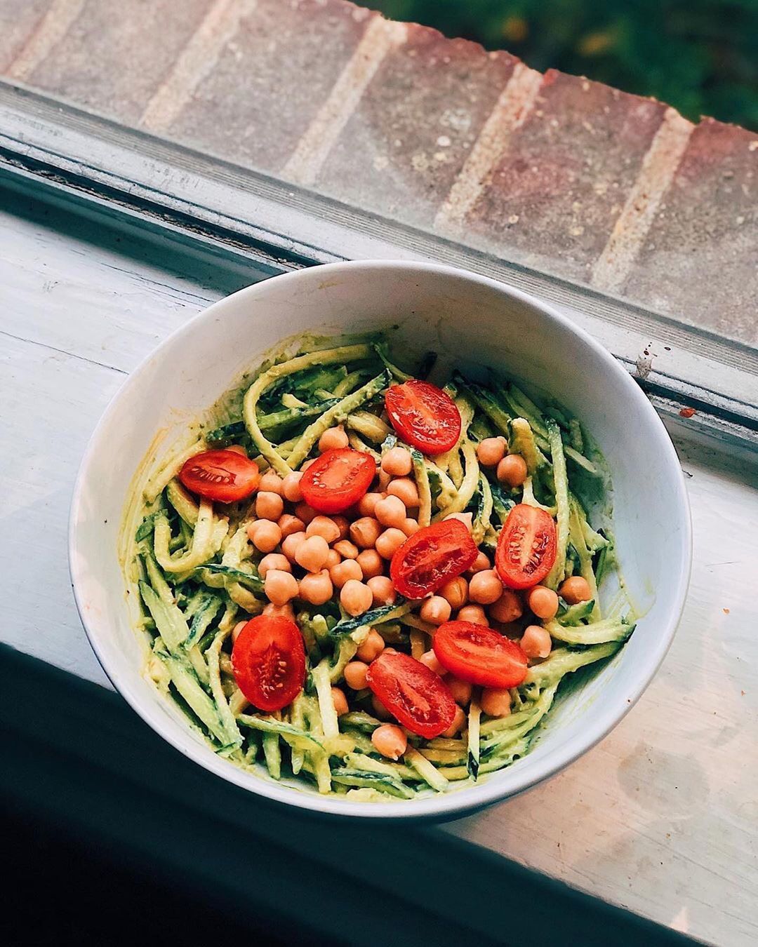 Avocado Basil Pesto Pasta Dish