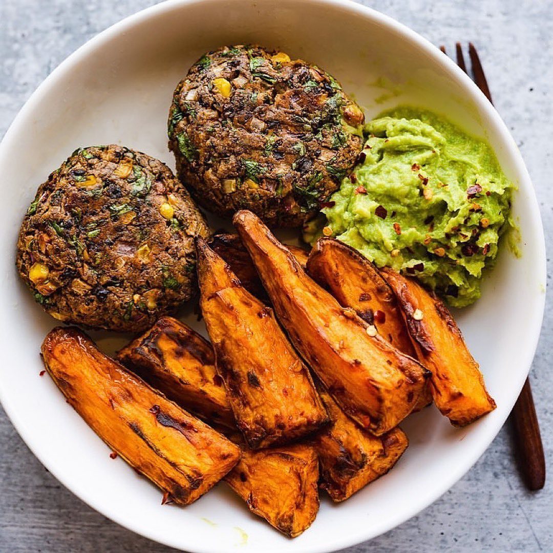 Easy Yummy Gluten Free Black Bean Corn Burgers