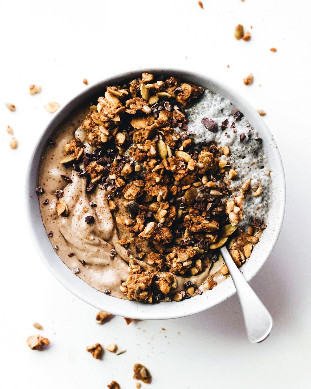Cinnamon Peanut Butter Smoothie Bowl