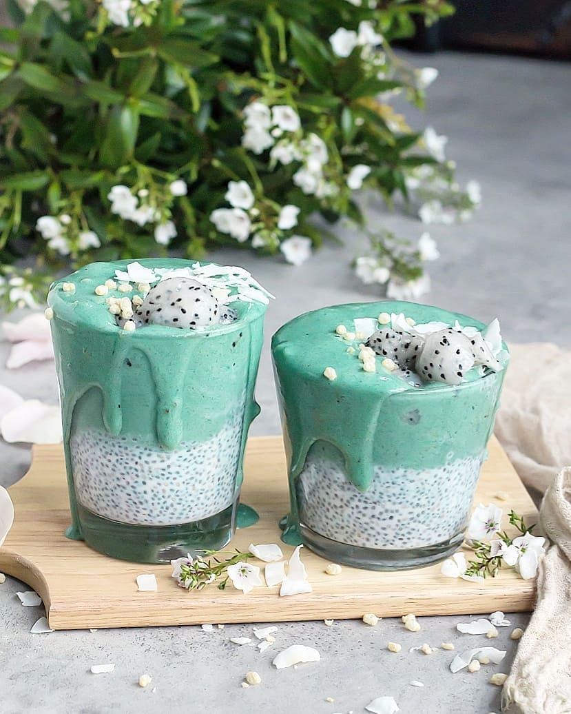 Spirulina Banana Smoothie with Chia Pudding