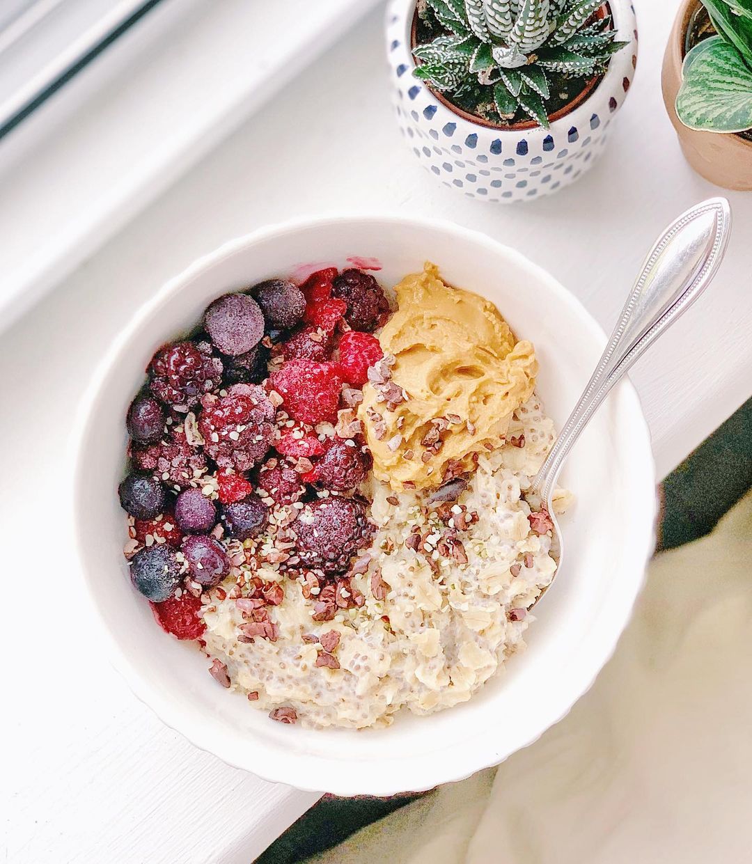 Post Workout Maple Vanilla Chia Oats