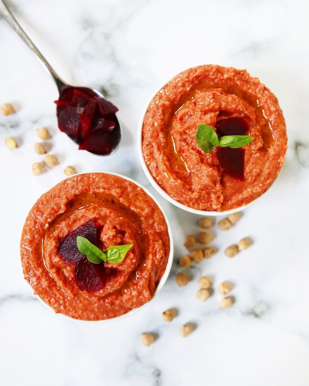 Healthy Vegan Beetroot Hummus Spread