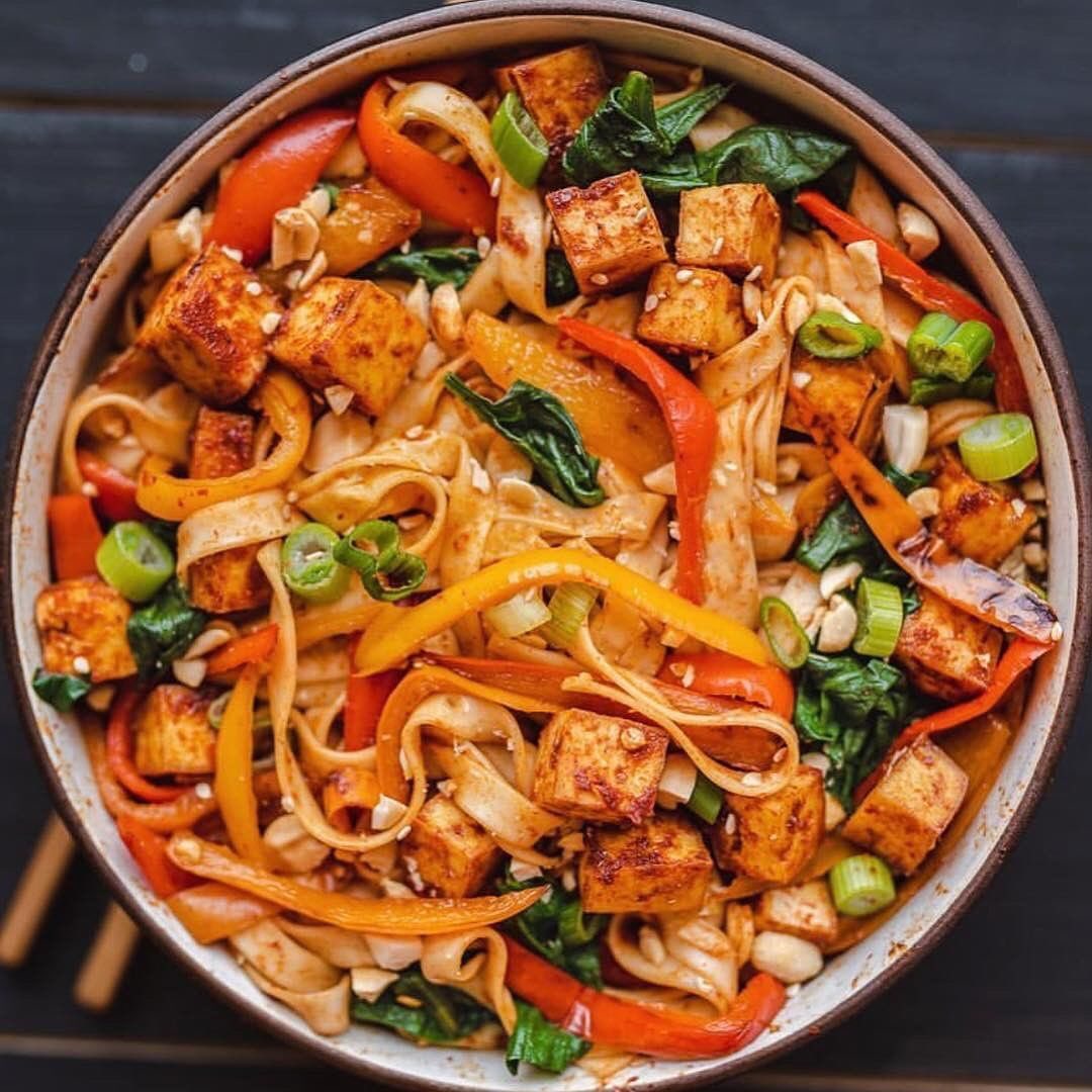 Tofu Vegetable Lo Mein