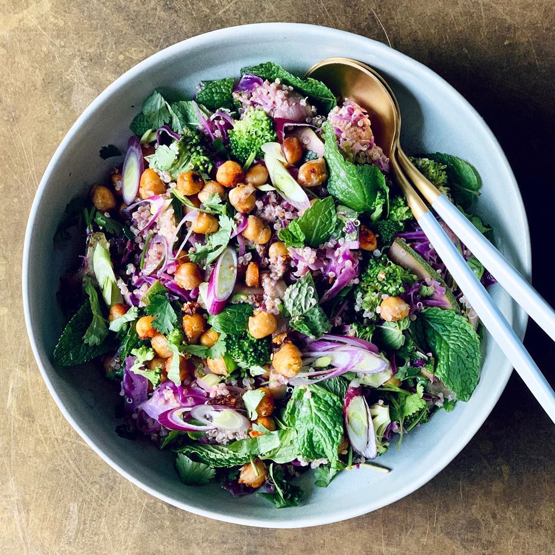 Chickpea and Quinoa Veggie Bowl