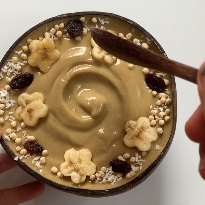 Turmeric Cinnamon Protein Smoothie Bowl