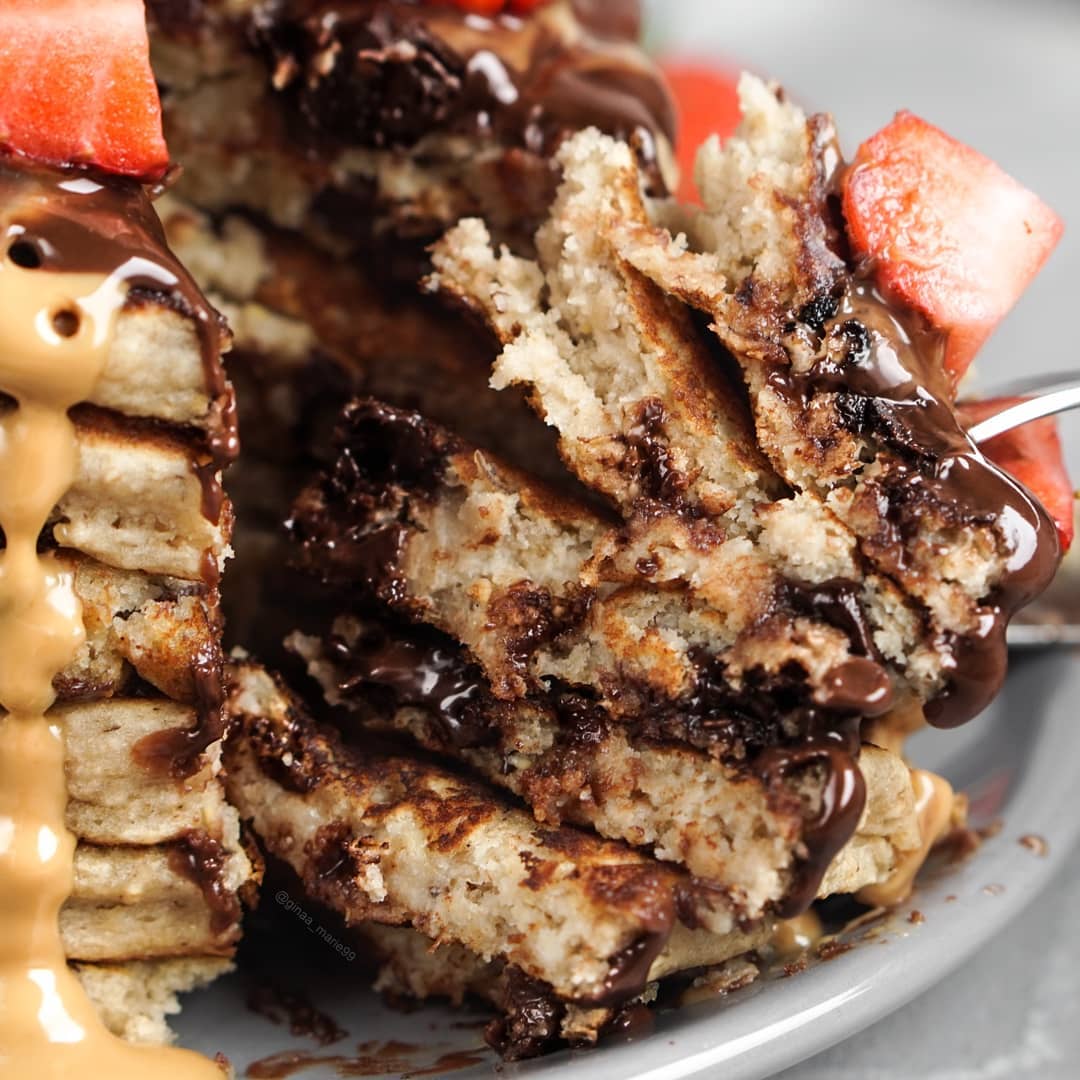 Fluffy Vegan Chocolate Chip Pancakes