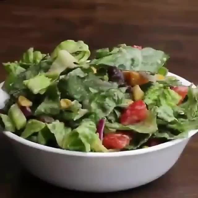 Southwestern Salad With Avocado