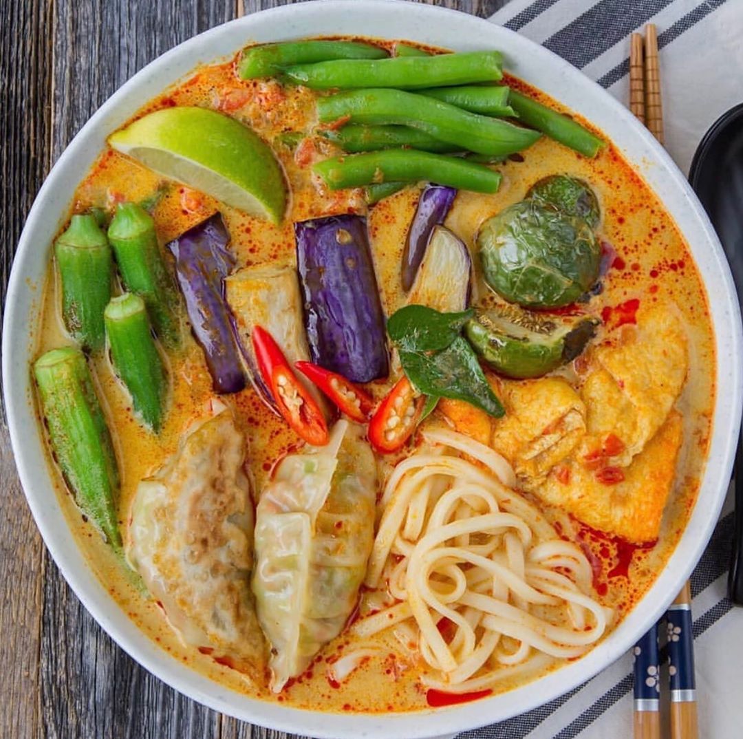 Vegan Curry Laksa Noodles