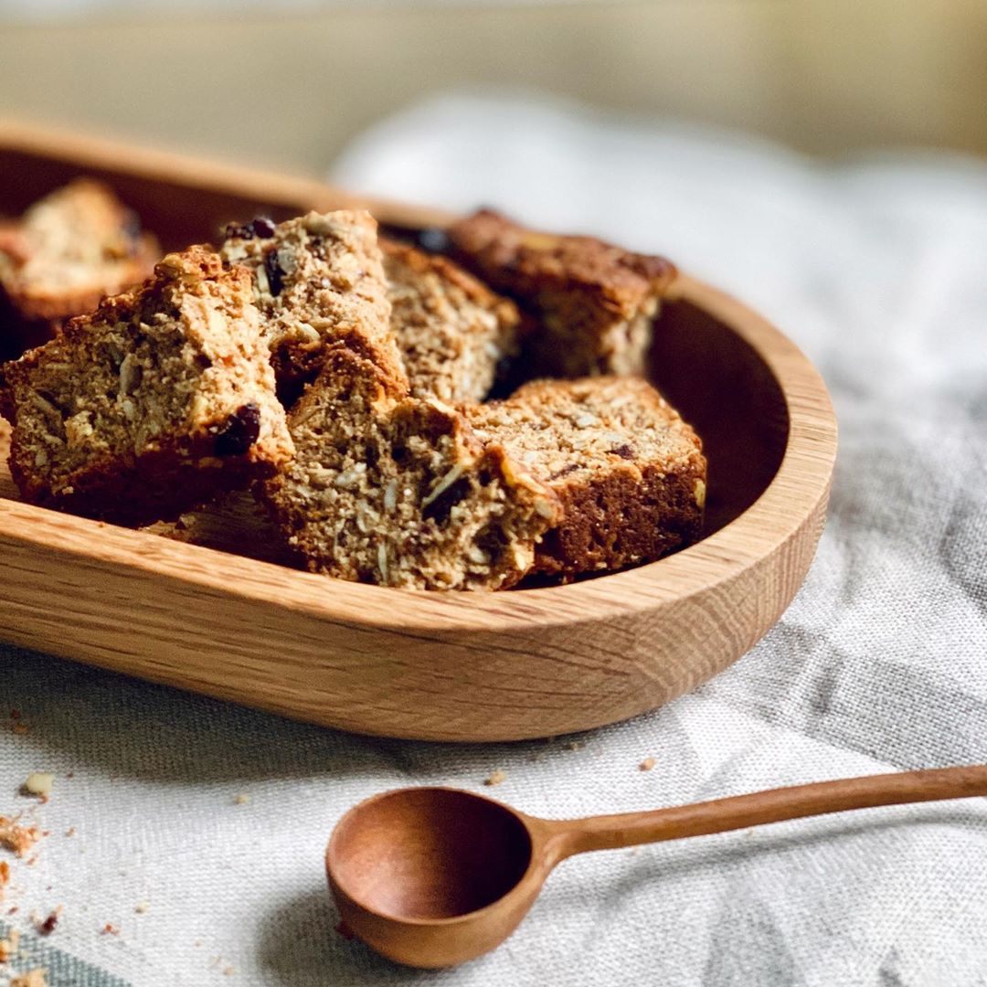 Seedy Spelt Spiced Rusks
