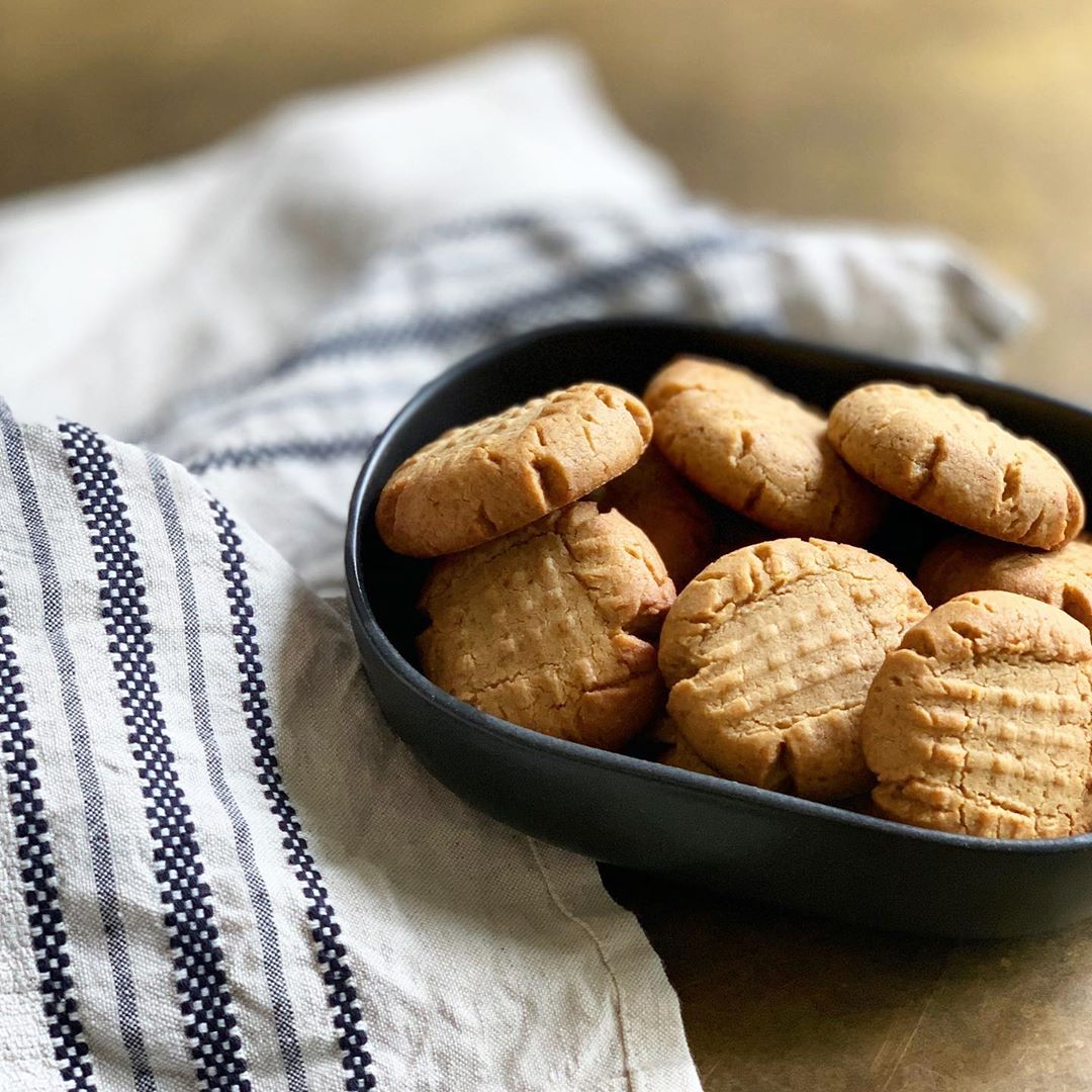 Salted Cashew Butter Cookies