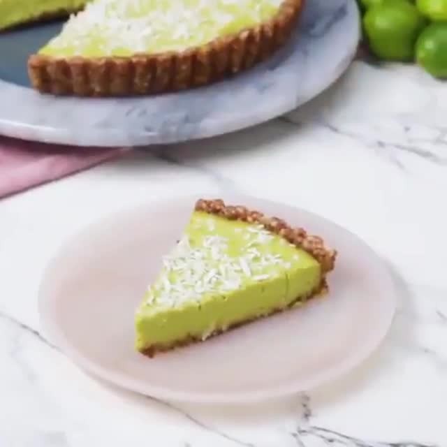 Avocado Key Lime Pie