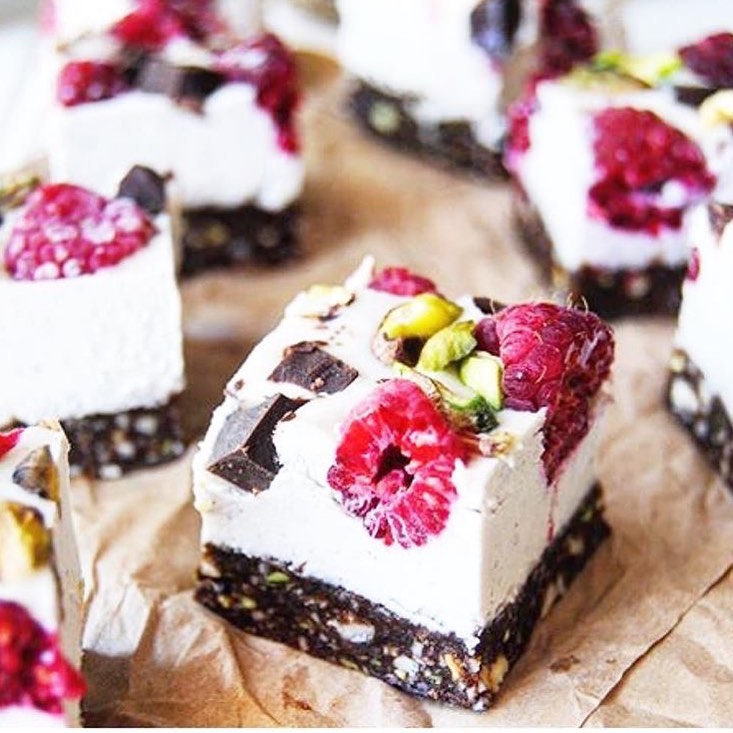 Raw Raspberry, Pistachio and Cacao Slice