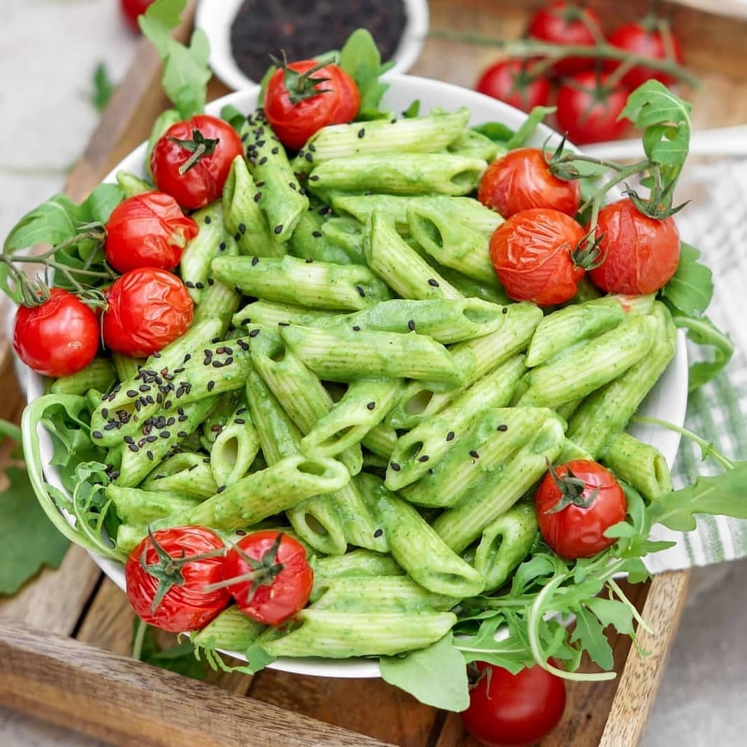 Green Pasta Bowl with Spinach-Avocado Sauce