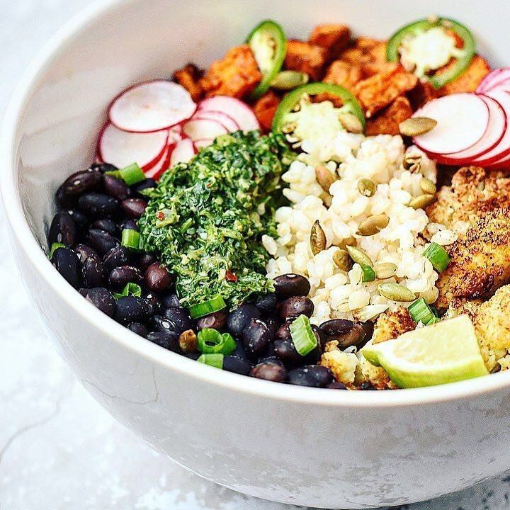 Deconstructed Burrito Bowl with Plant-Based Ingredients
