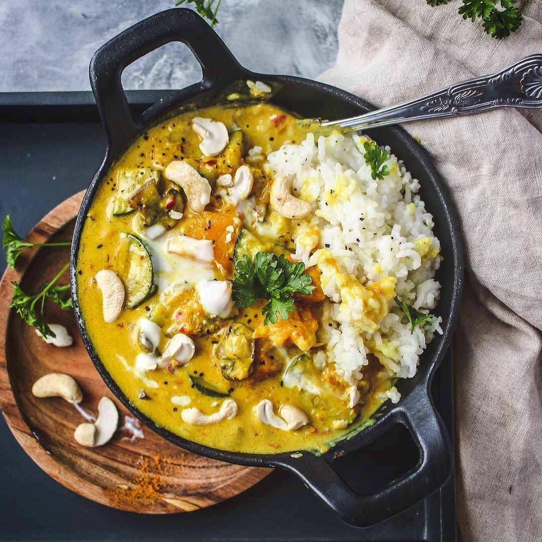 Turmeric and Coconut Curry for Lazy Evenings