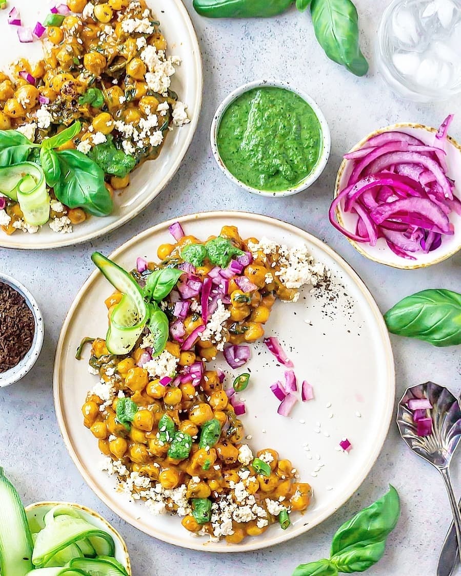Quick Indian Chickpea Curry Dish