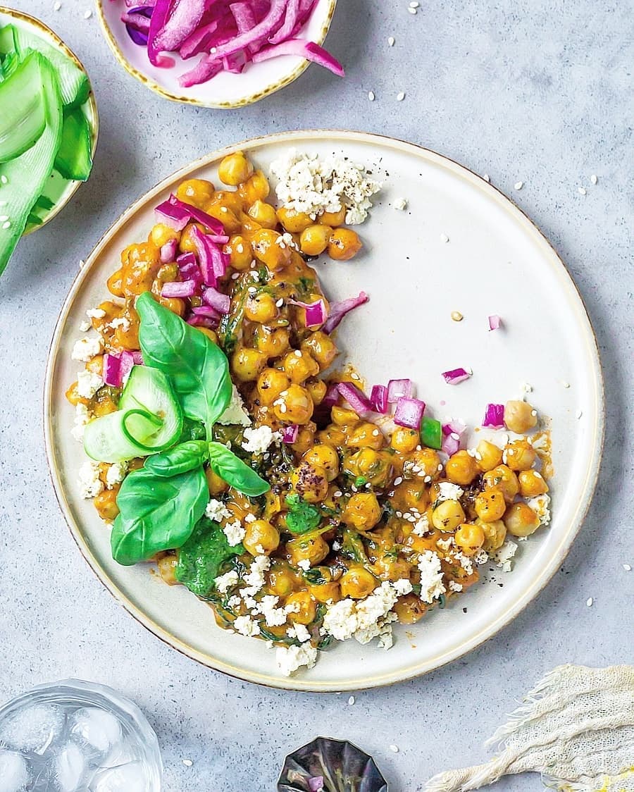 Quick Indian Chickpea Curry Dish
