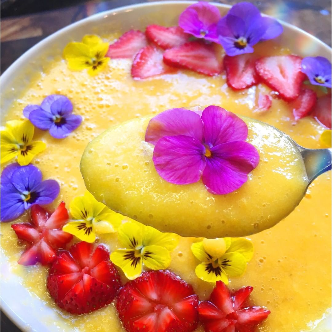 Simple Vitamin A and C Bomb Smoothie