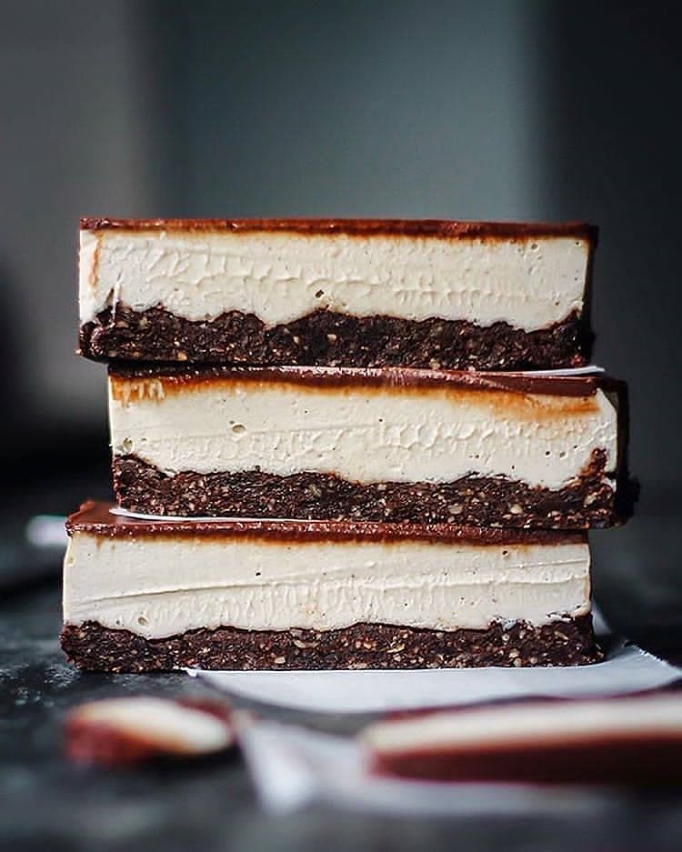Silky Cacao and Vanilla Raw Slice