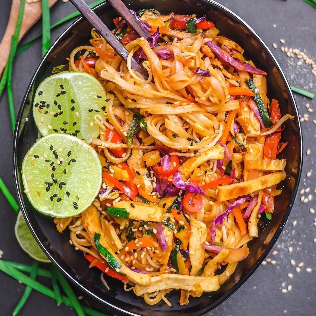 Pad Thai with Peanut Sauce