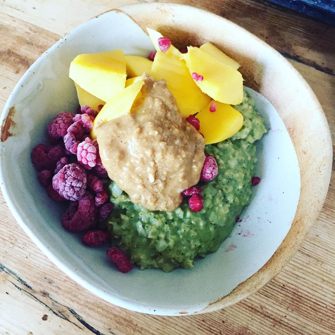 Matcha Cauliflower Oats Energy Breakfast Bowl