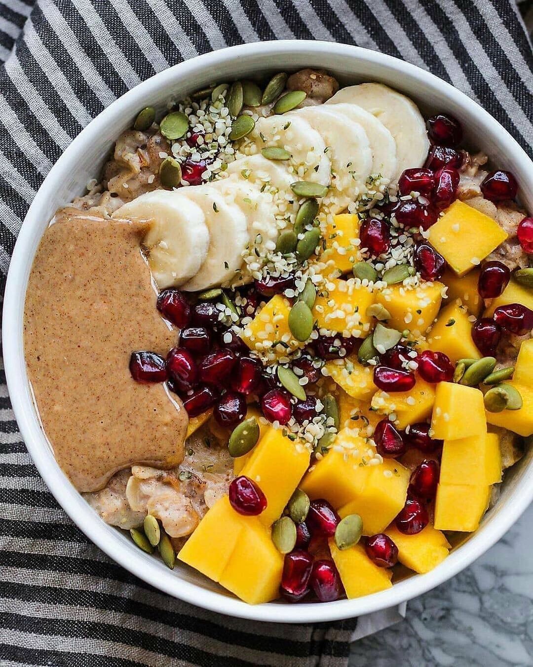 Ginger Spiced Oatmeal with Banana and Chia