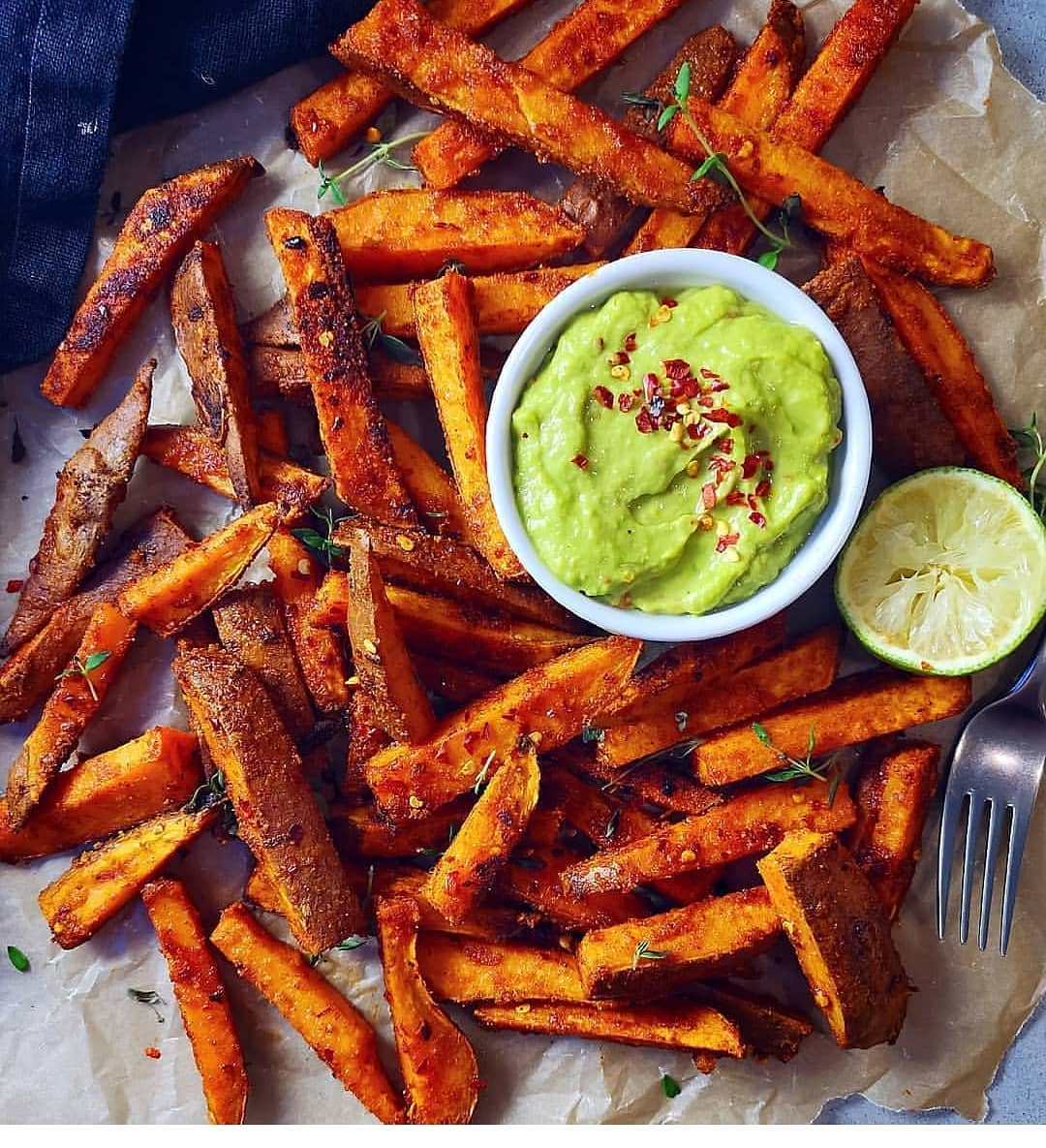 Spicy Oven-Baked Sweet Potato Fries with Guacamole