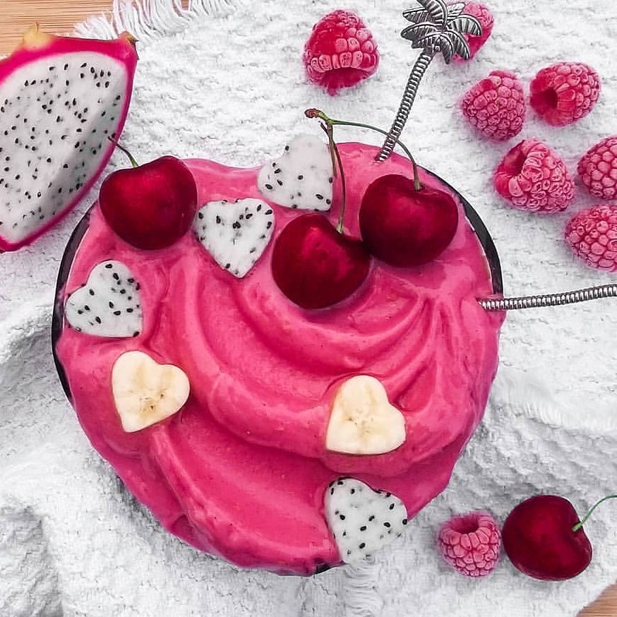 Raspberry Banana Kefir Smoothie