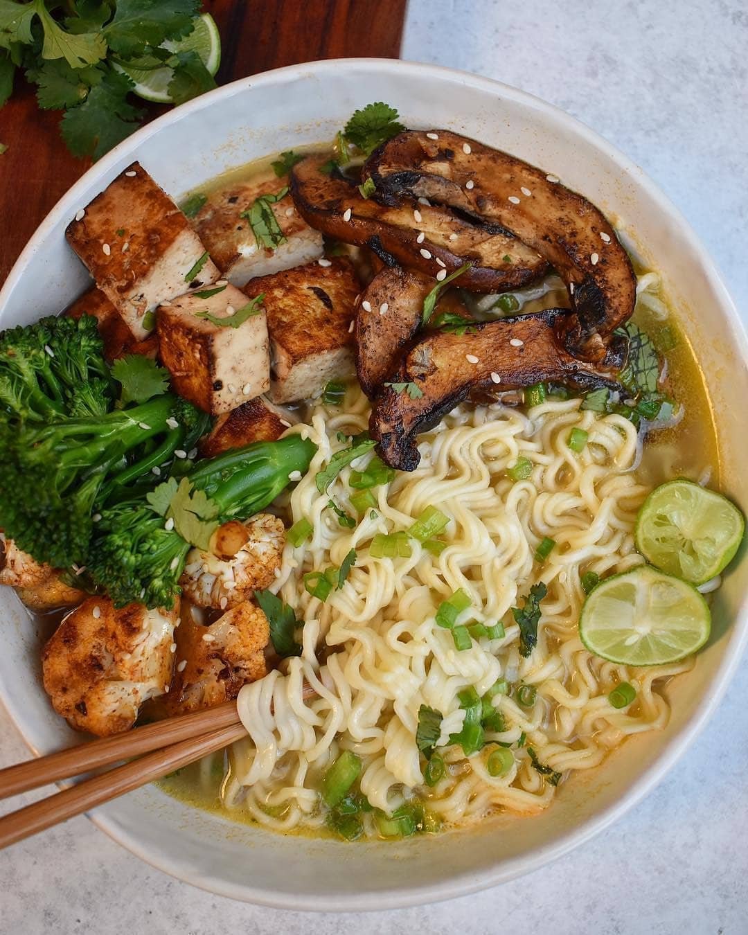 Simple Vegan Ramen Soup