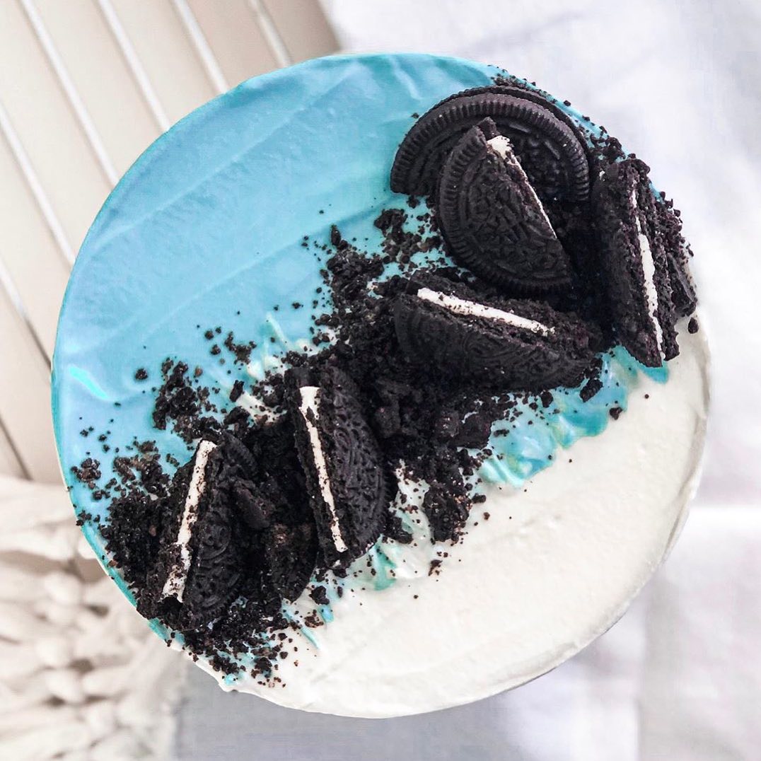 Black and Blue Spirulina Bowl