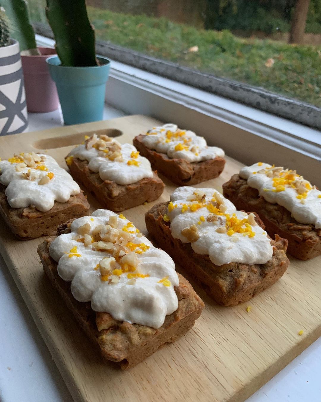 Mini Vegan Carrot Cakes with Cream Cheese Frosting