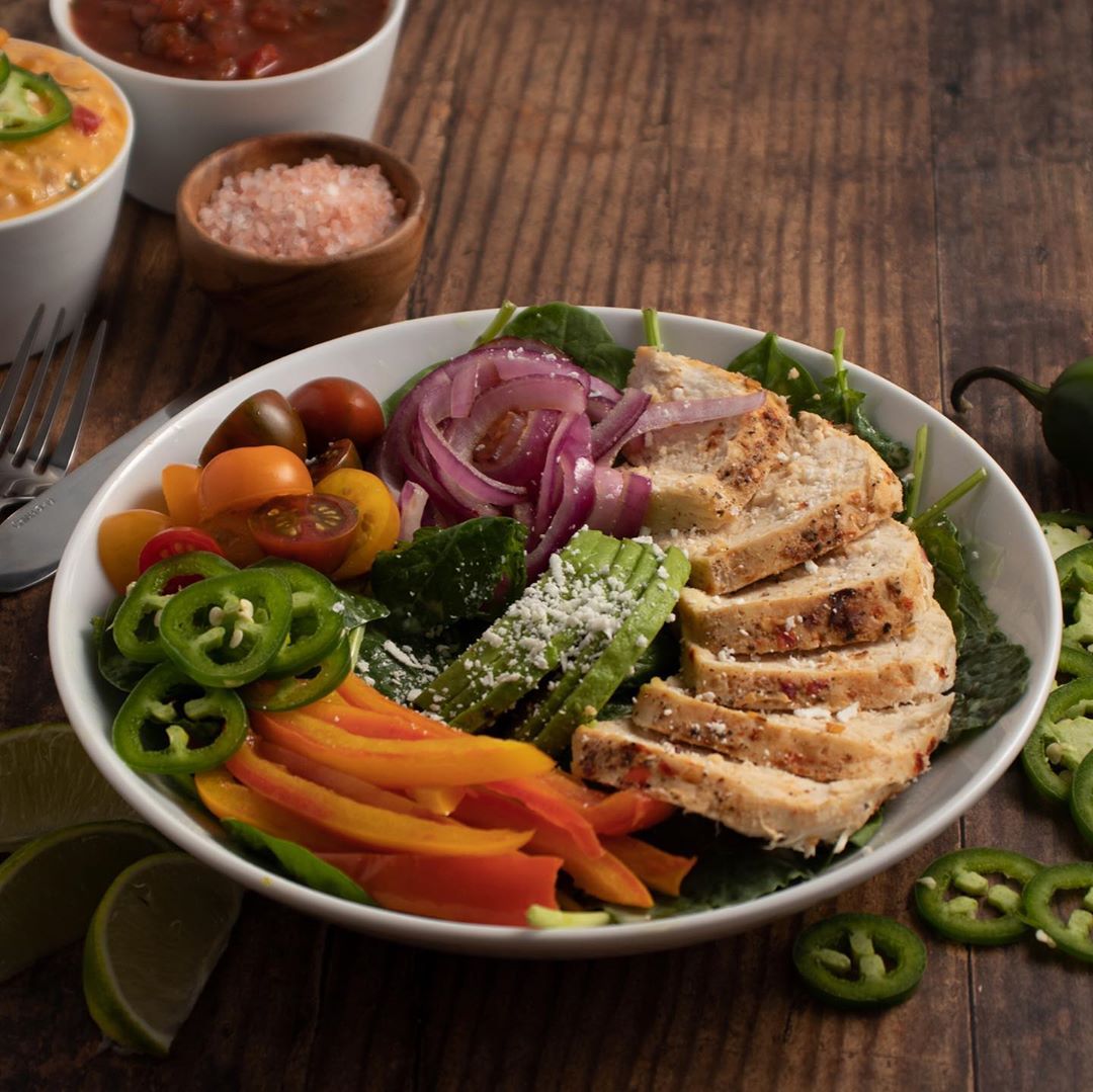 Chicken Fajita Salad⁠⠀