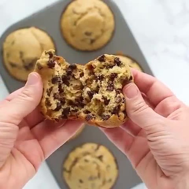 Vegan Chocolate Chip Muffins