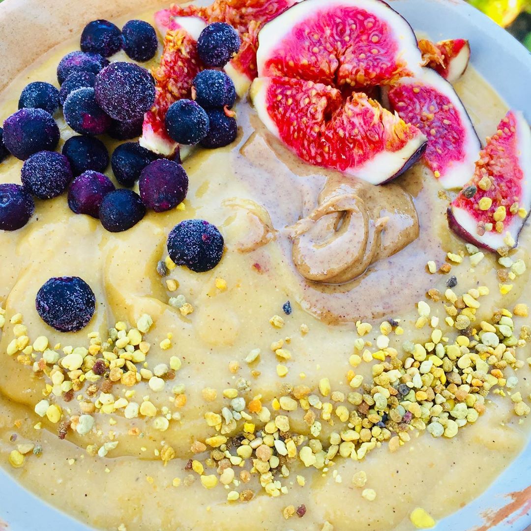 Healthy Vegan Pumpkin Smoothie Bowl