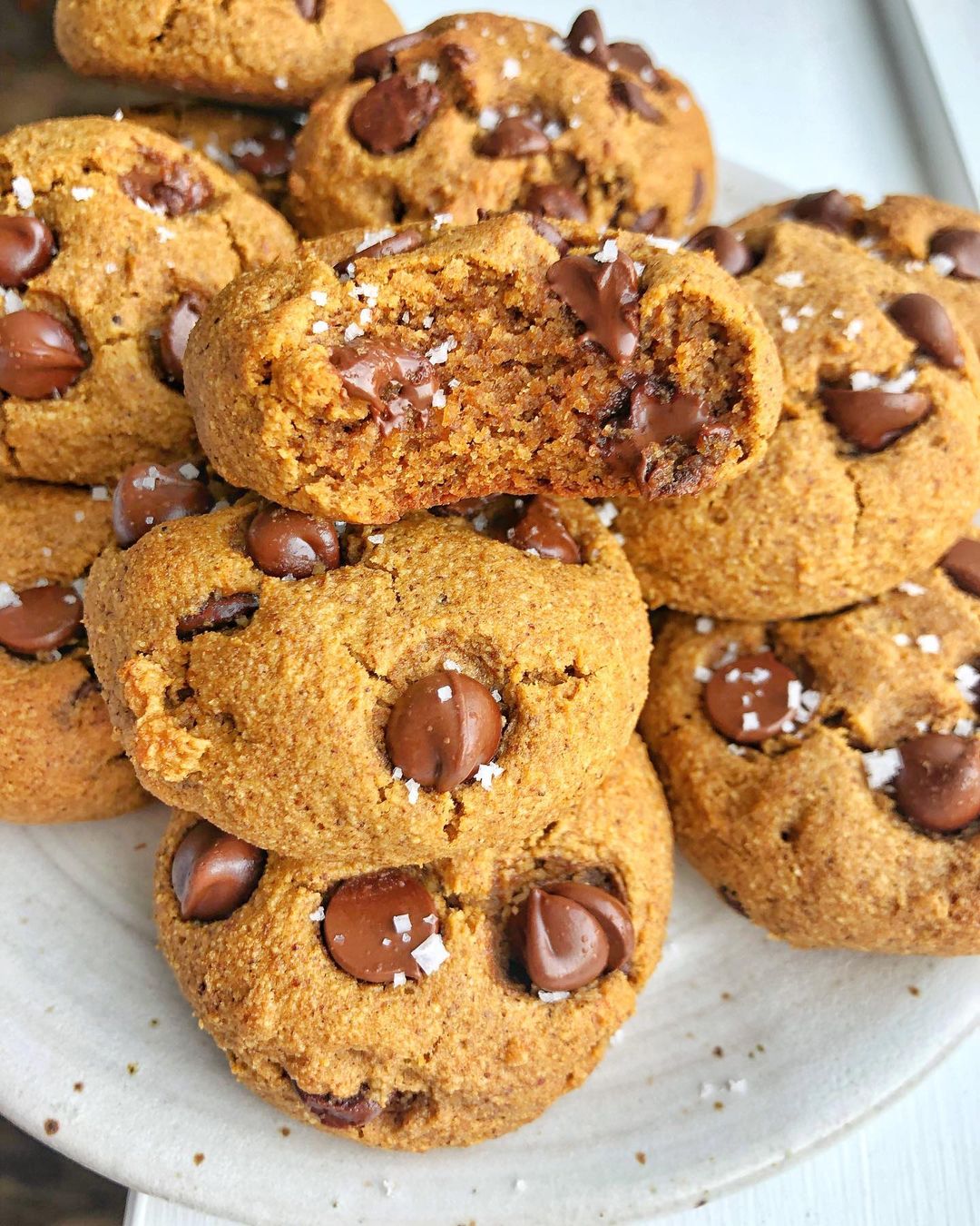 Perfect Pumpkin Chocolate Chip Cookies