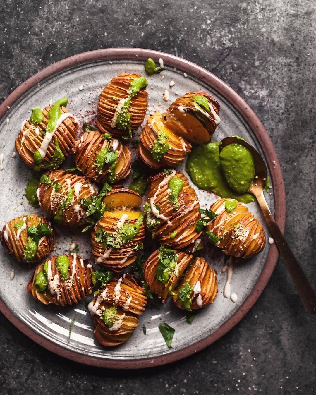Mini Hasselback Potatoes with Crispy Roasted Edges