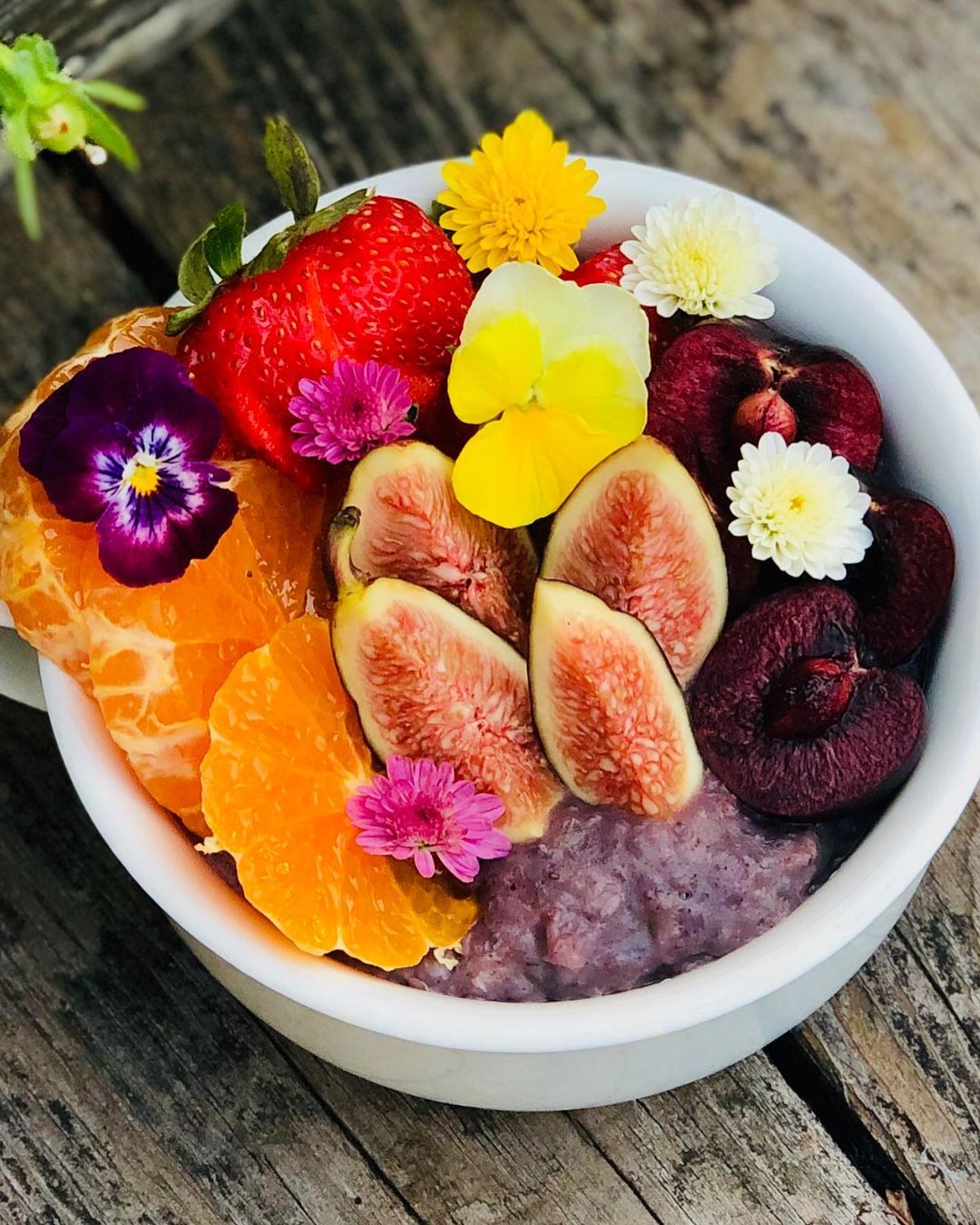 Loaded Oatmeal Breakfast Bowl