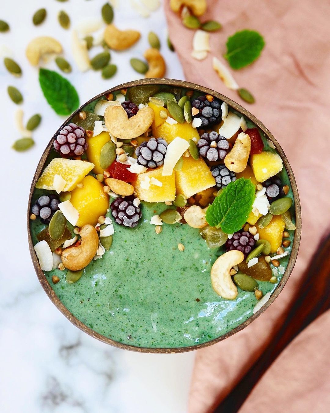 Vegan Green Smoothie Bowl