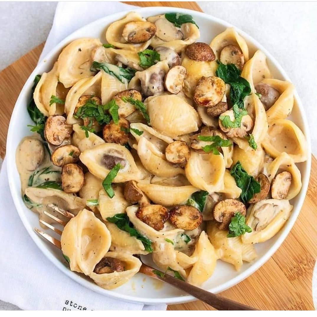 Creamy Mushroom and Spinach Pasta