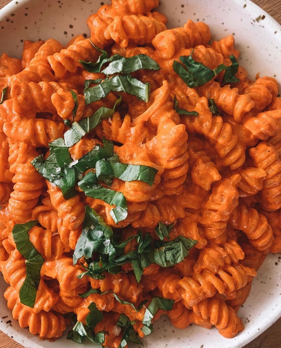 Vegan Creamy Red Pepper Pasta