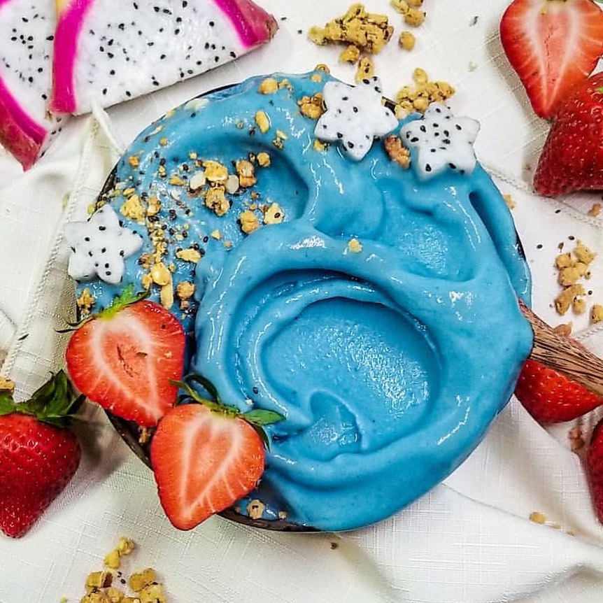 Pineapple Cauliflower Banana Smoothie Bowl
