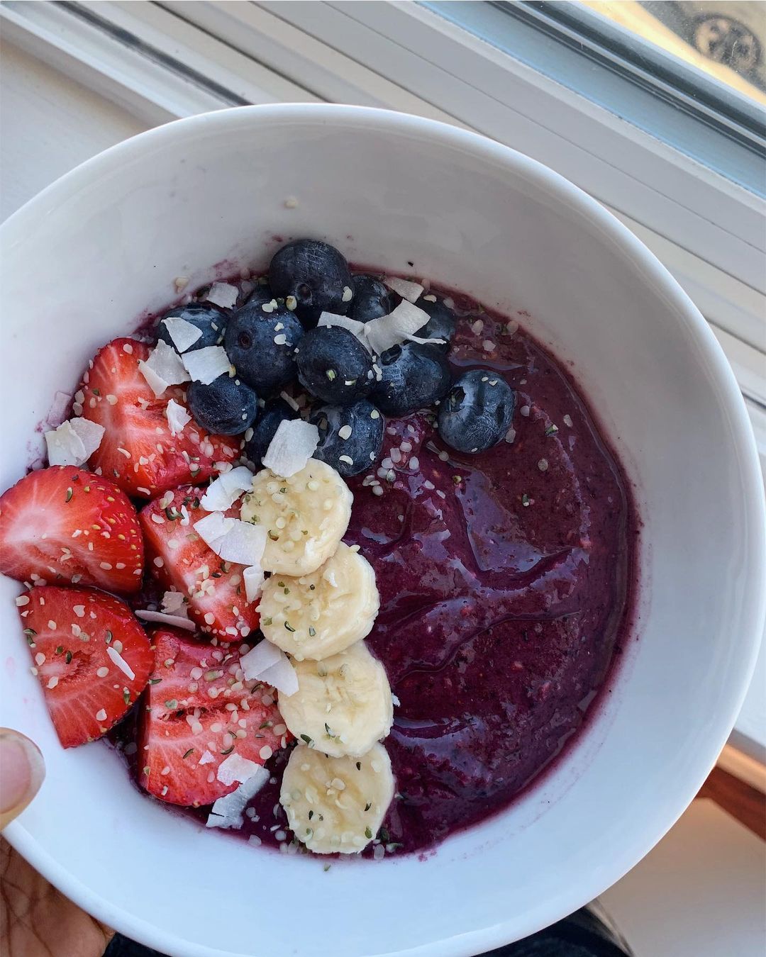 Easiest Homemade Açaí Bowl