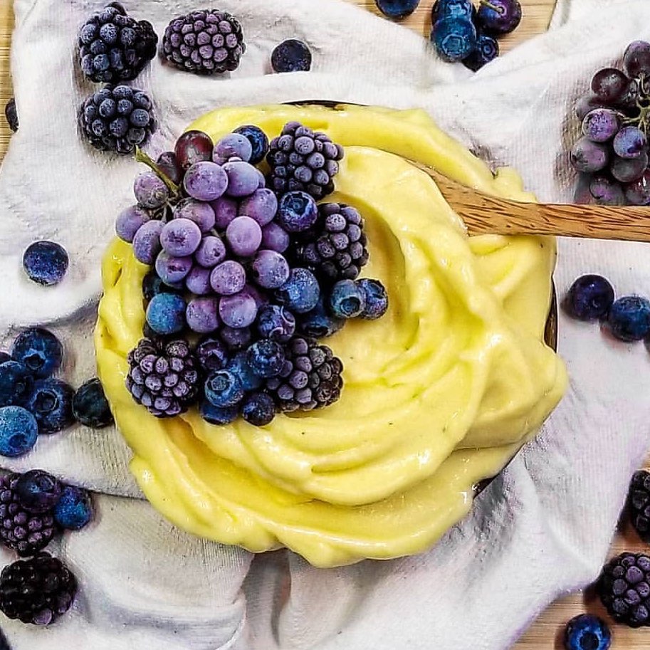 Pineapple Mango Banana Smoothie Bowl