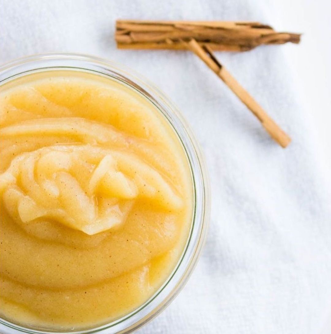 Homemade Apple Sauce as Vegan Baking Substitute