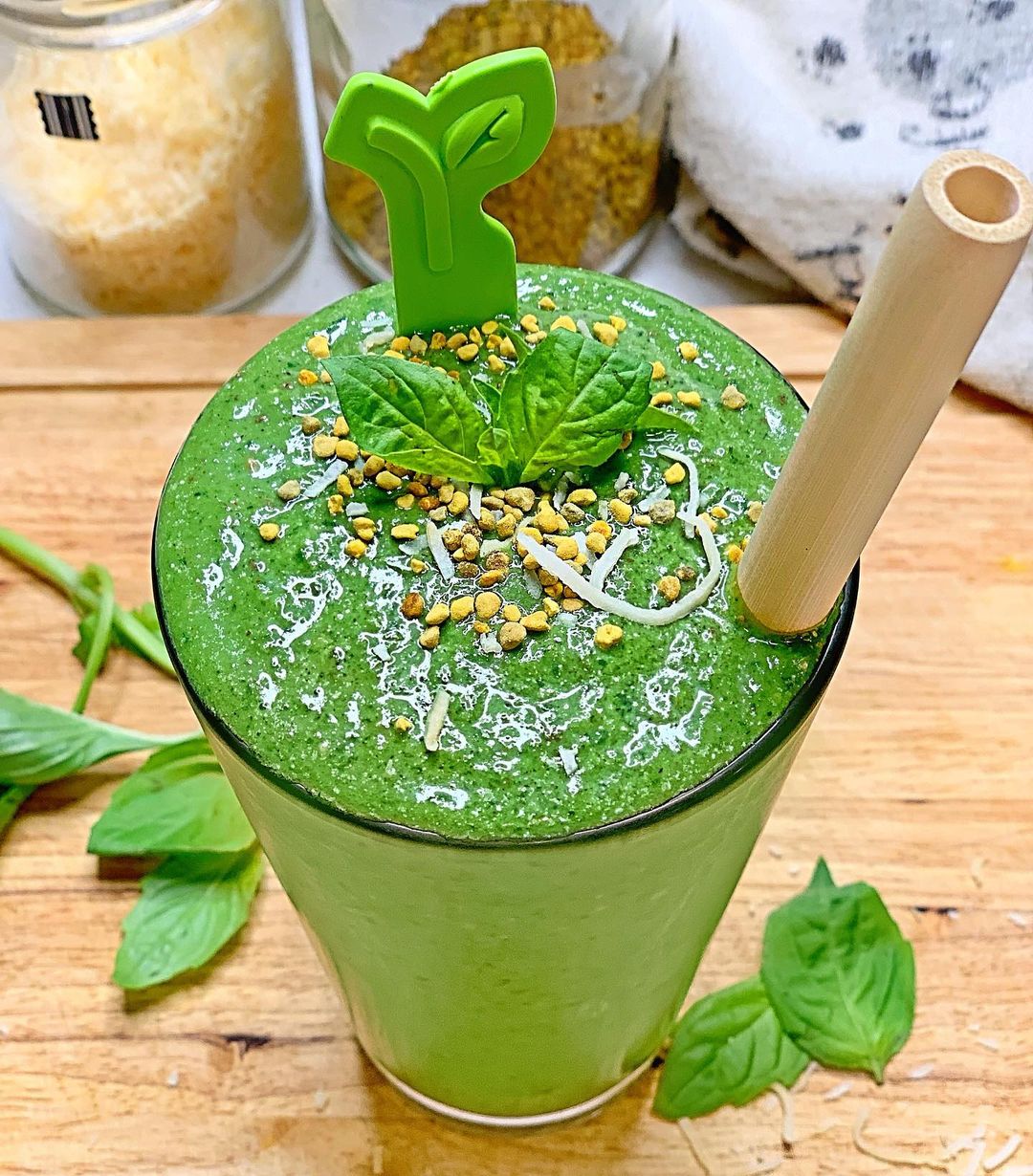 Green Pineapple Smoothie for Busy Days